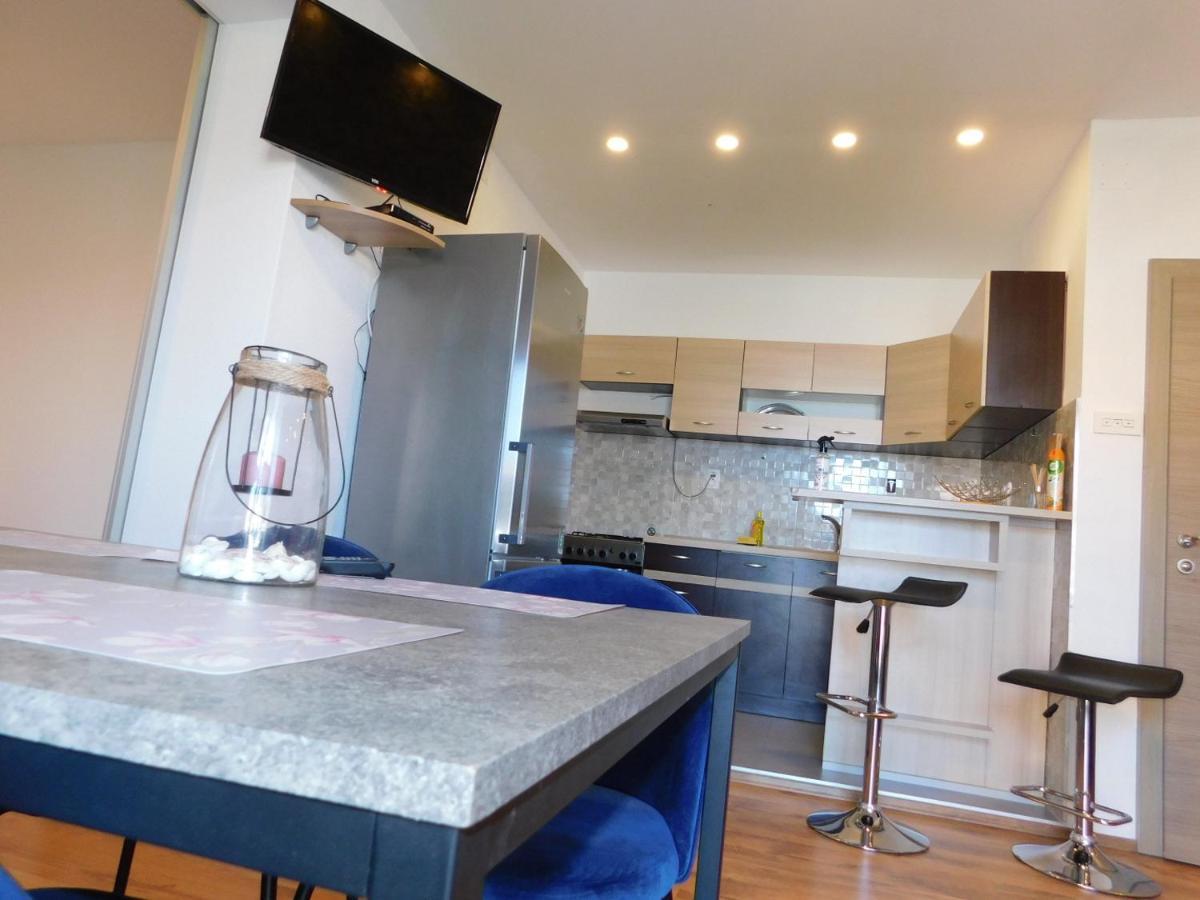 Jacky Apartment / Sea View Makarska Zewnętrze zdjęcie
